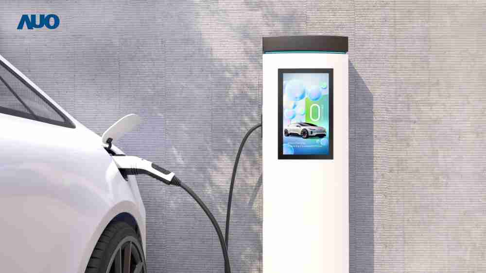 友達〝EVSE車用充電樁解決方案〞專為電動汽車充電樁設計，，，，具有高亮度、、克服戶外艱難環境的耐溫、、、、耐紫外線等特性，，並搭載散熱性及擴充性強的高效能工業電腦，，，可實現人機互動訴求，，，，如資訊顯示、、、支付等應用